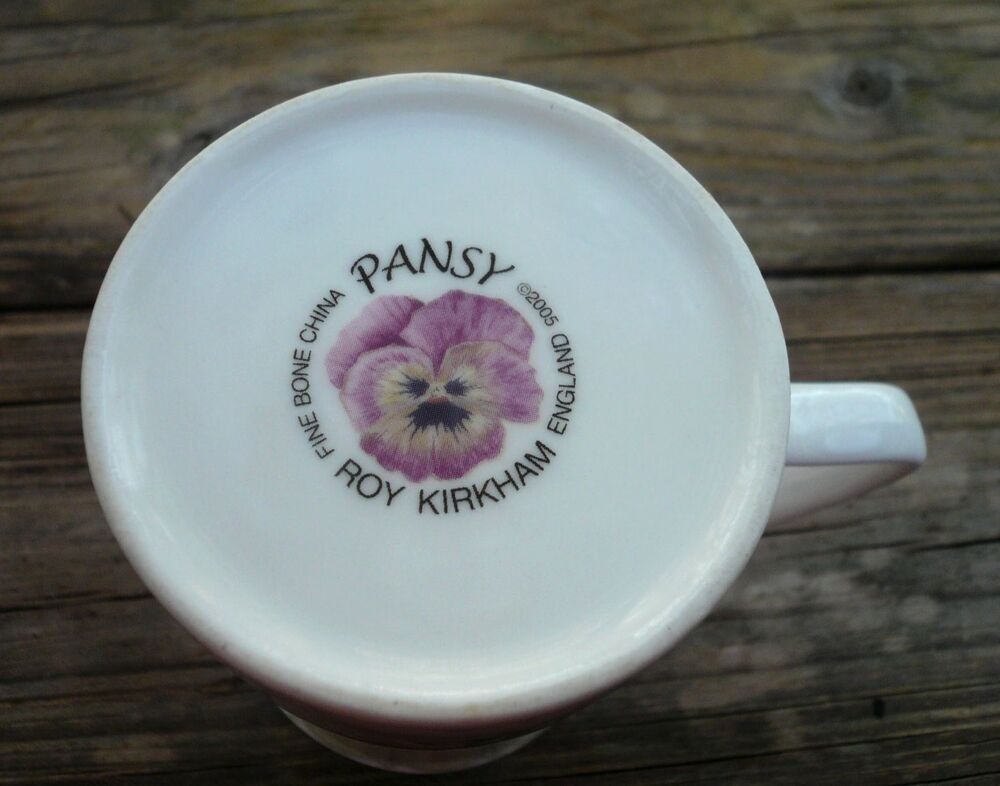 Roy Kirkham Bone China Pansy Mug 4" England 2005 - Picture 6 of 6